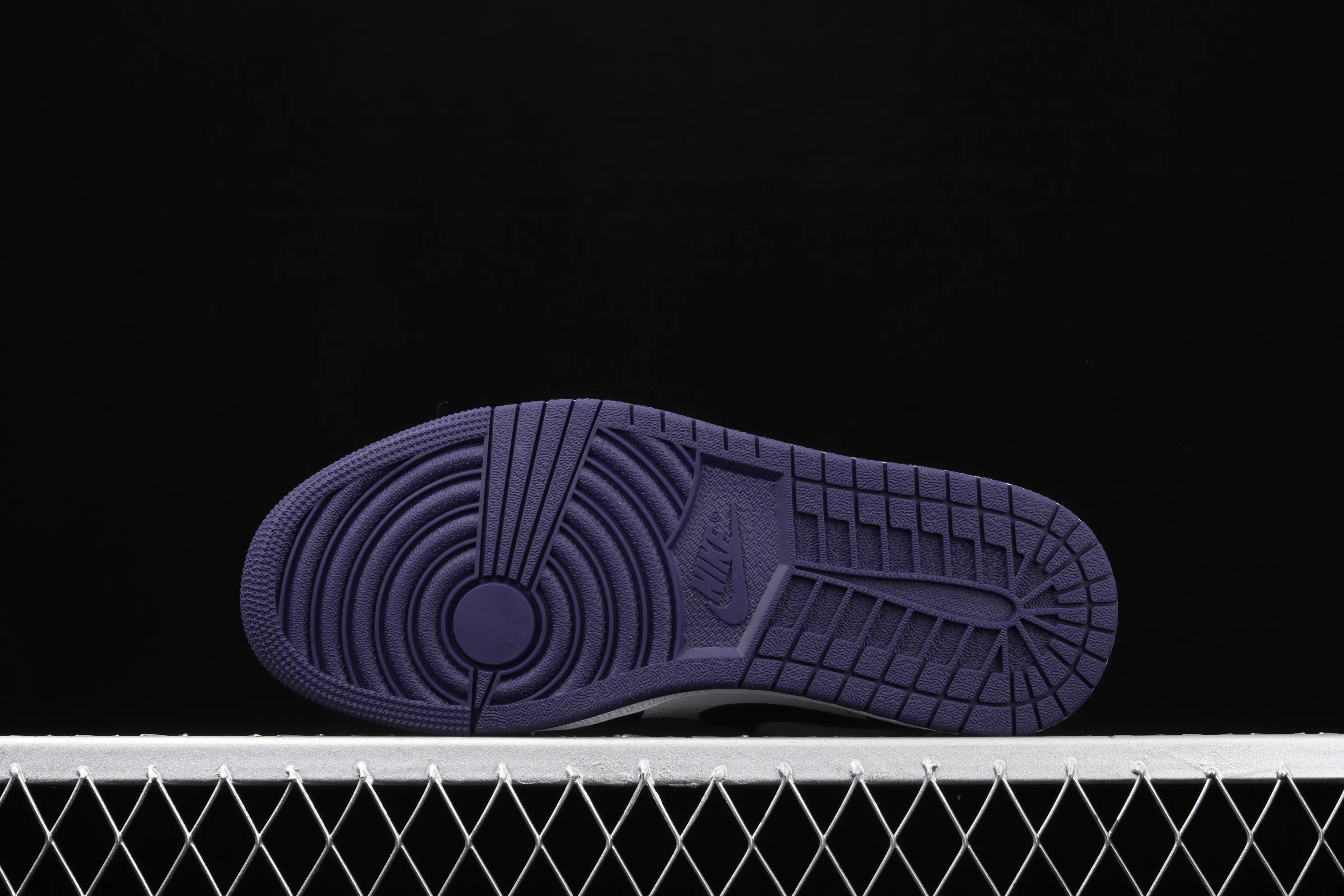 All categories Air Jordan Jordan series basketball shoes Air Jordan 1 Low New version Air Jordan 1 Low Court Purple AJ1 Joe 1 low top suede black purple toe 553558-125